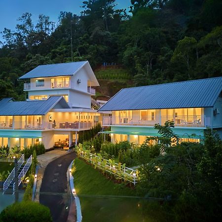 Ice Mist Pool Resort Munnar By Voye Homes Kültér fotó