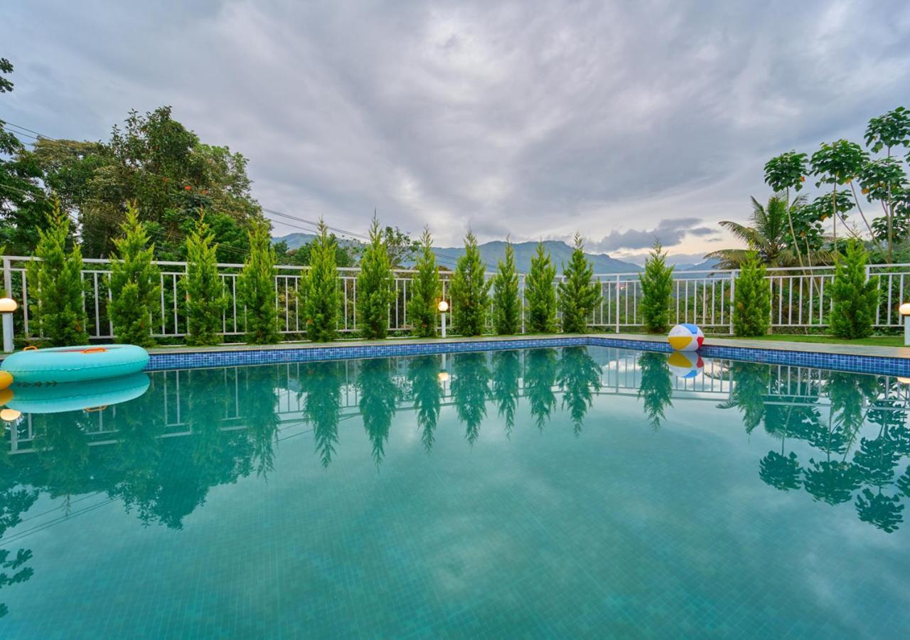 Ice Mist Pool Resort Munnar By Voye Homes Kültér fotó
